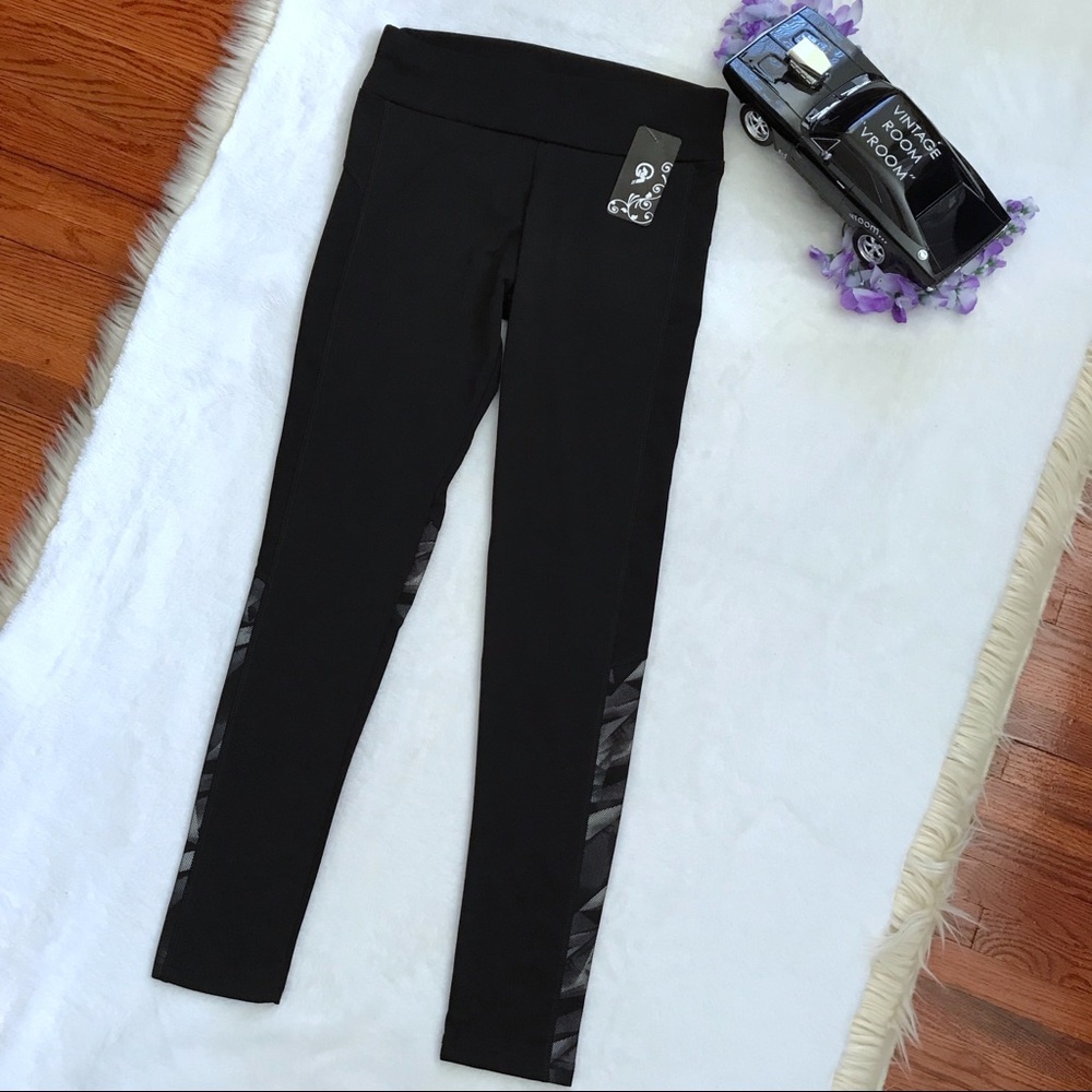 NWT Sports Leggings Bundle - Picture 2 of 8